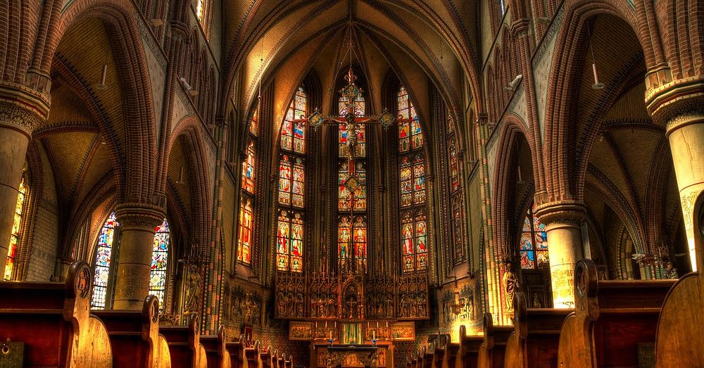 What happens when a fetish party takes over a former church? Read my review of Transgression by Miss Jayne and discover this unforgettable kinky event.